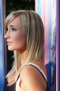 An charming bbw screaming liking body massage, finger vibration and playful kissing