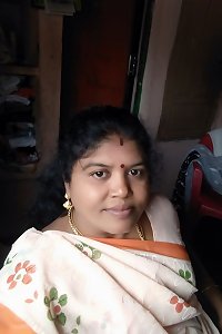 fresh telugu gigantic boobs aunty.