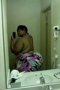 SSBBW giant Lizz