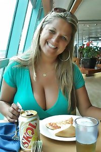 Webtastic knockers Vol.923